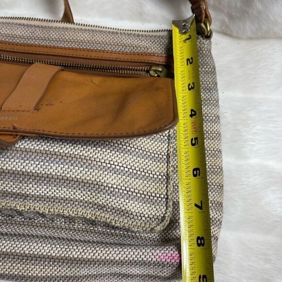 Fossil kinley Cotton stripes beige and taupe leather tan trims crossbody bag. - Picture 11 of 13